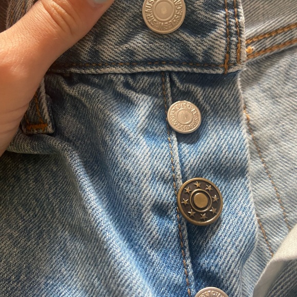 501 Levi’s wedgie fit ripped cropped jeans - Picture 5 of 5